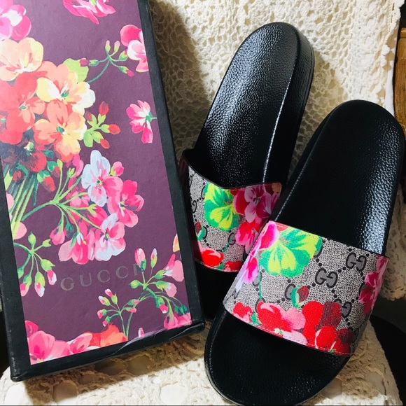 size 42 in gucci slides